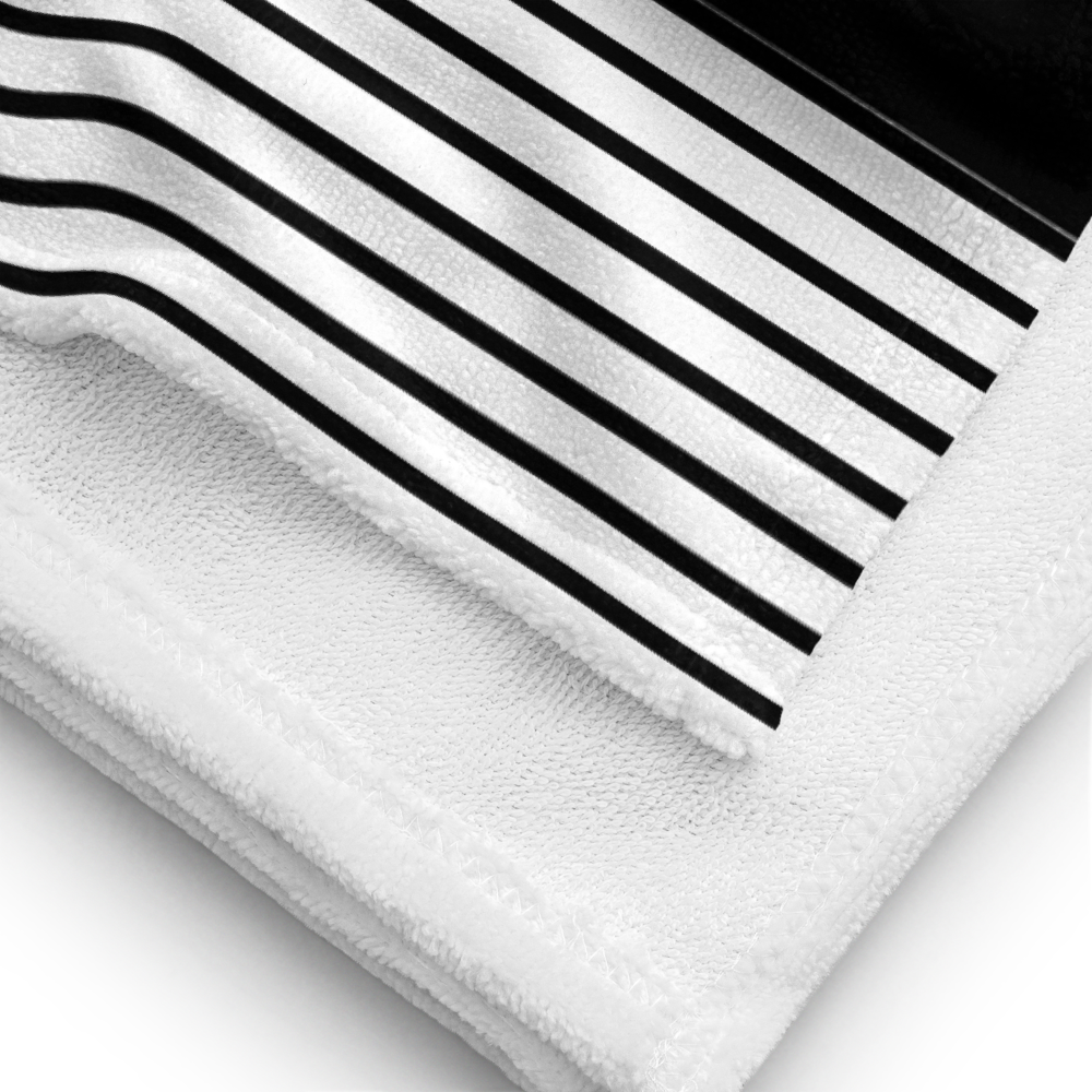 Bayside Tuxedo Towel